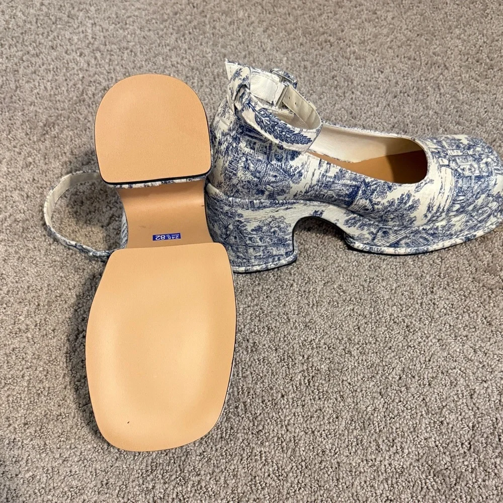 Blue & White Toile Ankle-Strap Block Heel Mary Jane